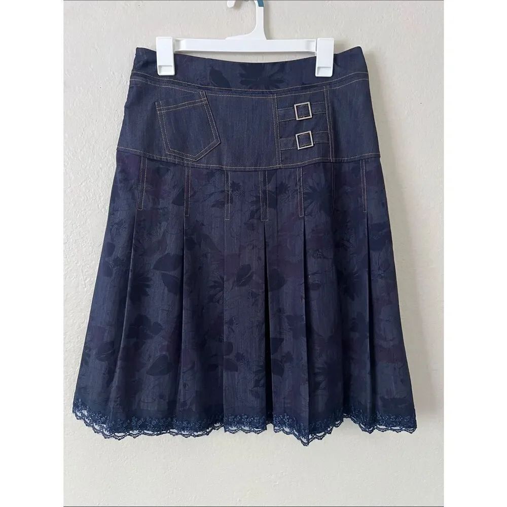 Like New!βJIA BEIER Pleated Knee Length Floral Denim/Lace Skirt US 10/12